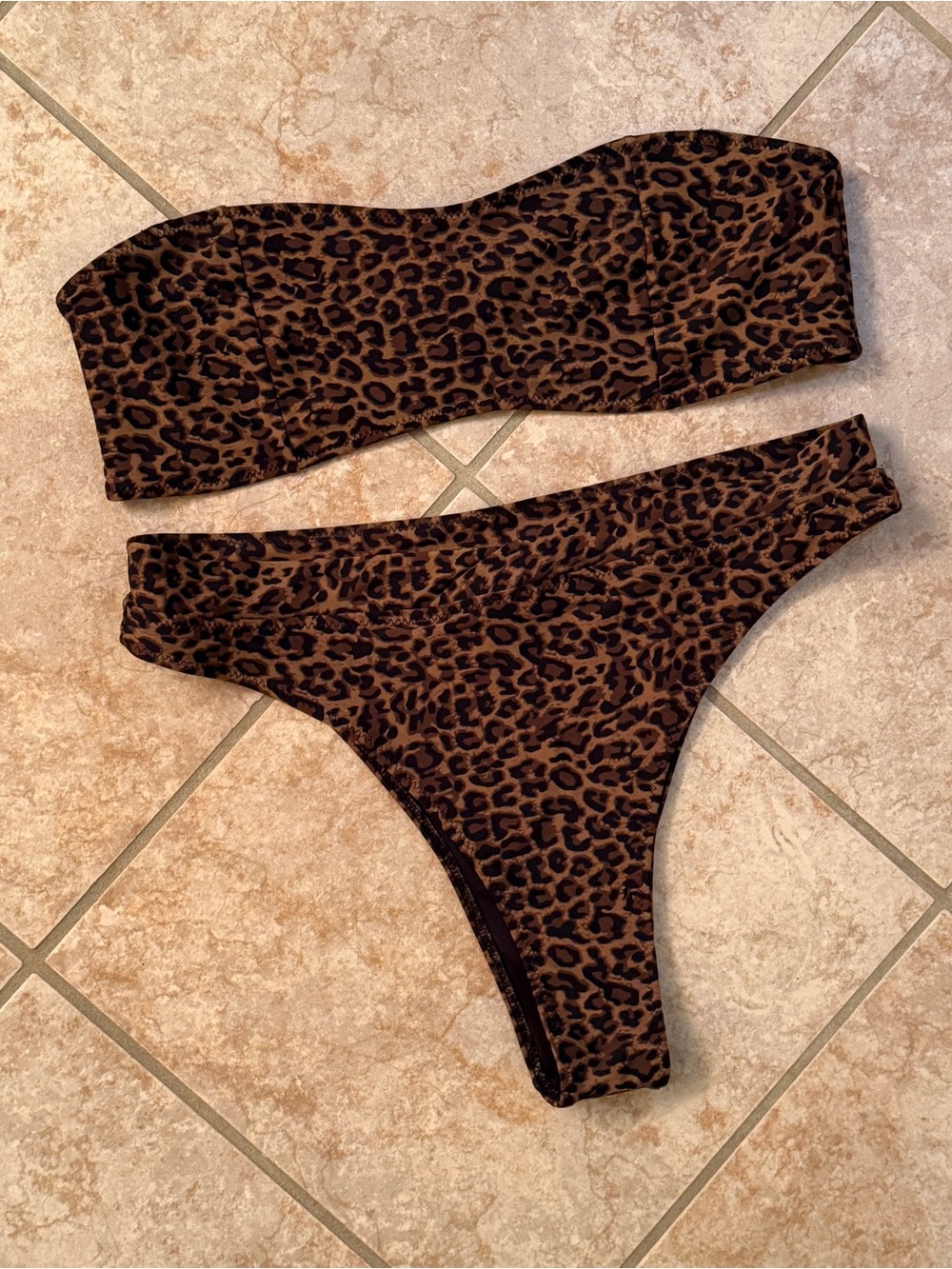 Kendall & Kylie Leopard Print Strapless High Waist Bikini Set - Brown & Black